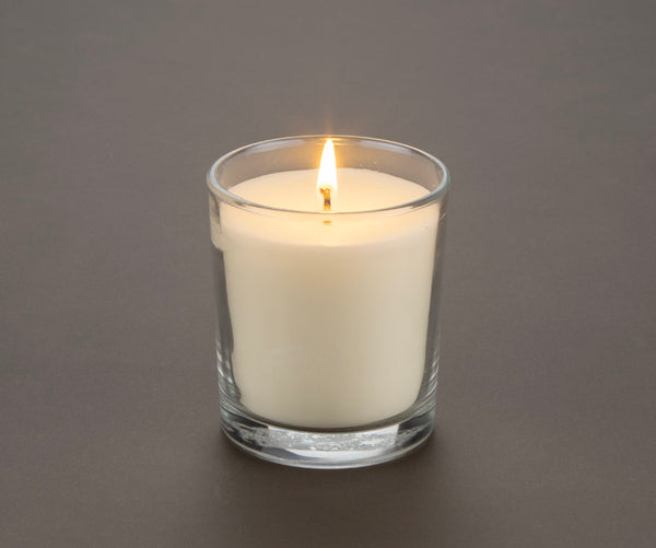 Sojas vaska svece 170g - Citronzāle & ingvers - VERA YOUNG