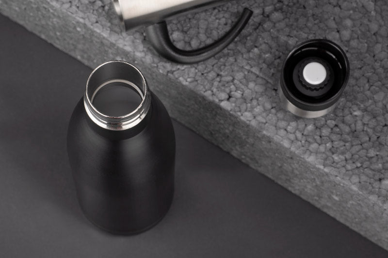 Ceļojumu termopudele BURN 530 ml, melns