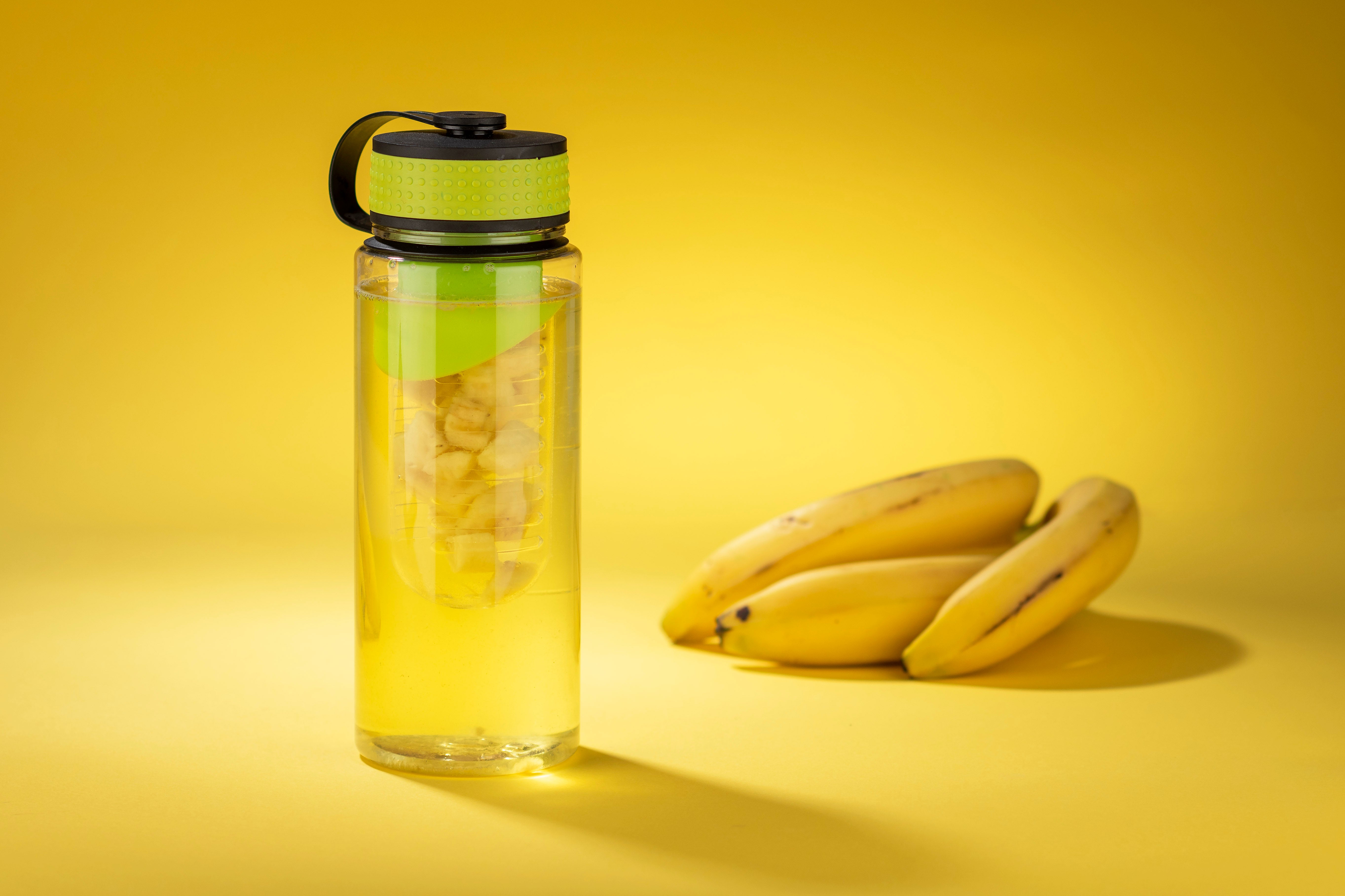 Ūdens pudele ar augļu uzglabāšanas groziņu FRUGT 800 ml