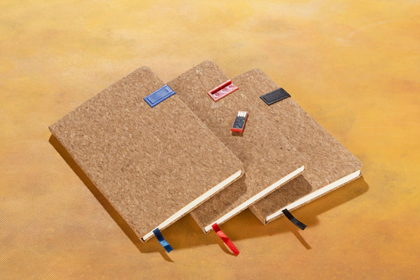 Piezīmju bloks MENTE ar USB zibatmiņu 16 GB, A5, melns