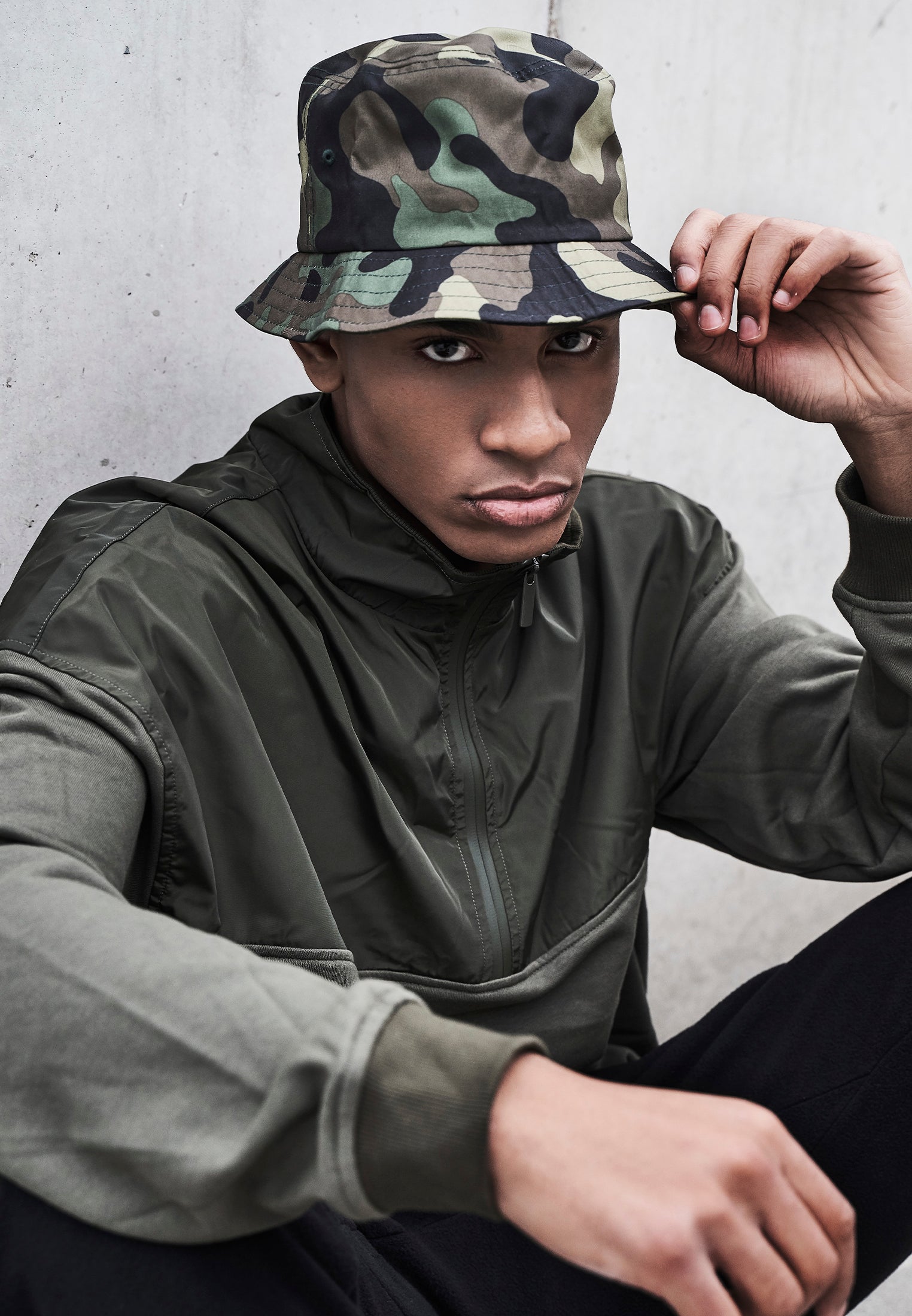 YUPOONG FLEXFIT CAMO Bucket Hat