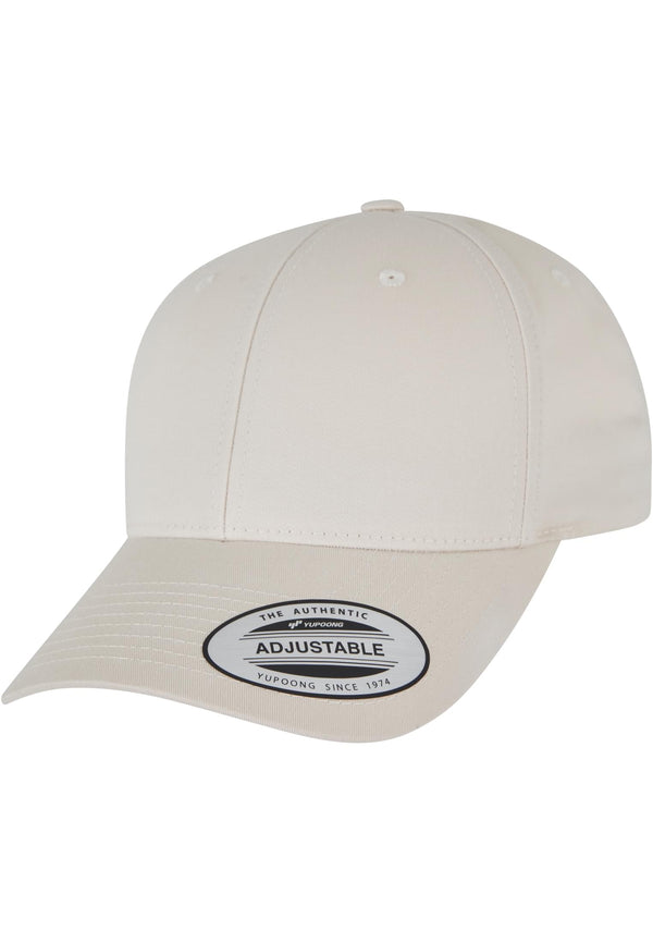 Cepure Yupoong Curved Classic Snapback mink beige