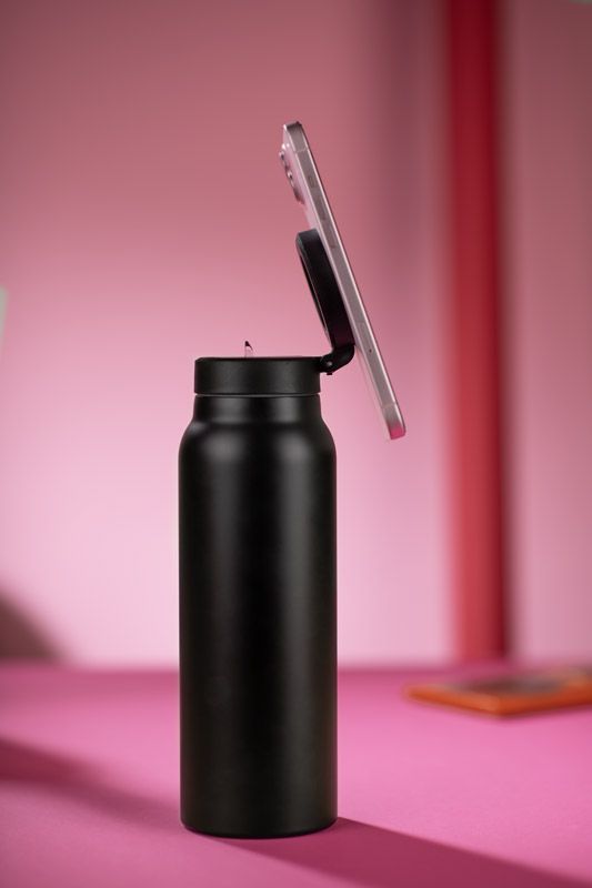 Termoss ar magnētisko turētāju MAGHOLD 700 ml