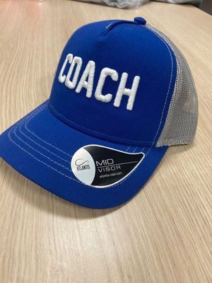 Cepure Coach ar ieliektu nadziņu
